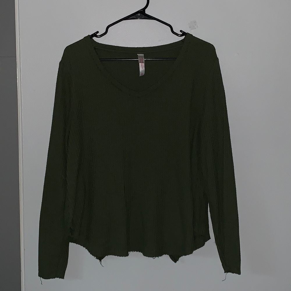 Army green long sleeve top